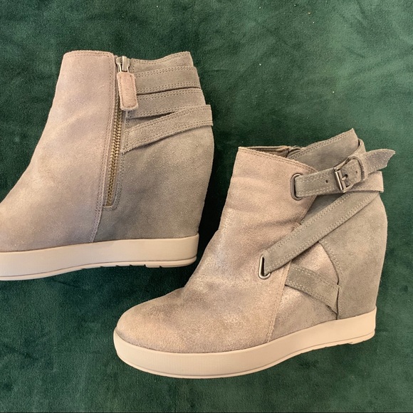 Eileen Fisher Zest metallic platform wedge booties - Picture 5 of 8